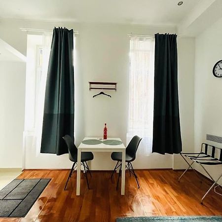 Kazy8 New Life Apartment Budapest Exterior foto